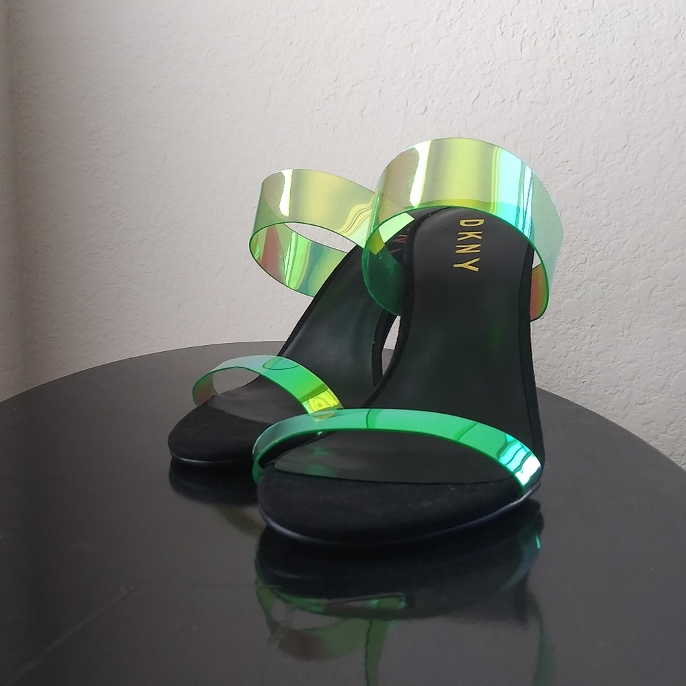 DKNY sandals - Picture 4 of 13